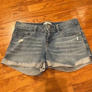 Express Jean shorts size 6